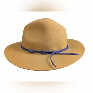 100% Wool Hat Gold Yellow With Brown Accent Tie